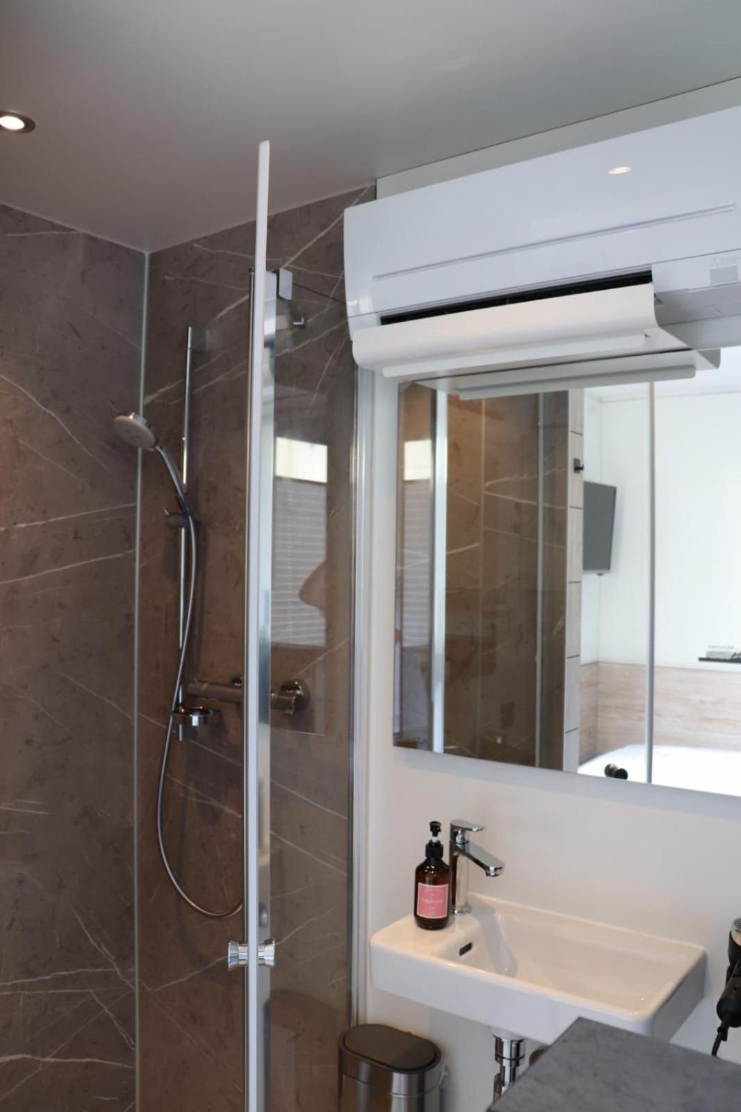 Roatel Holdorf A1 My-Roatel-Com Otel Dış mekan fotoğraf